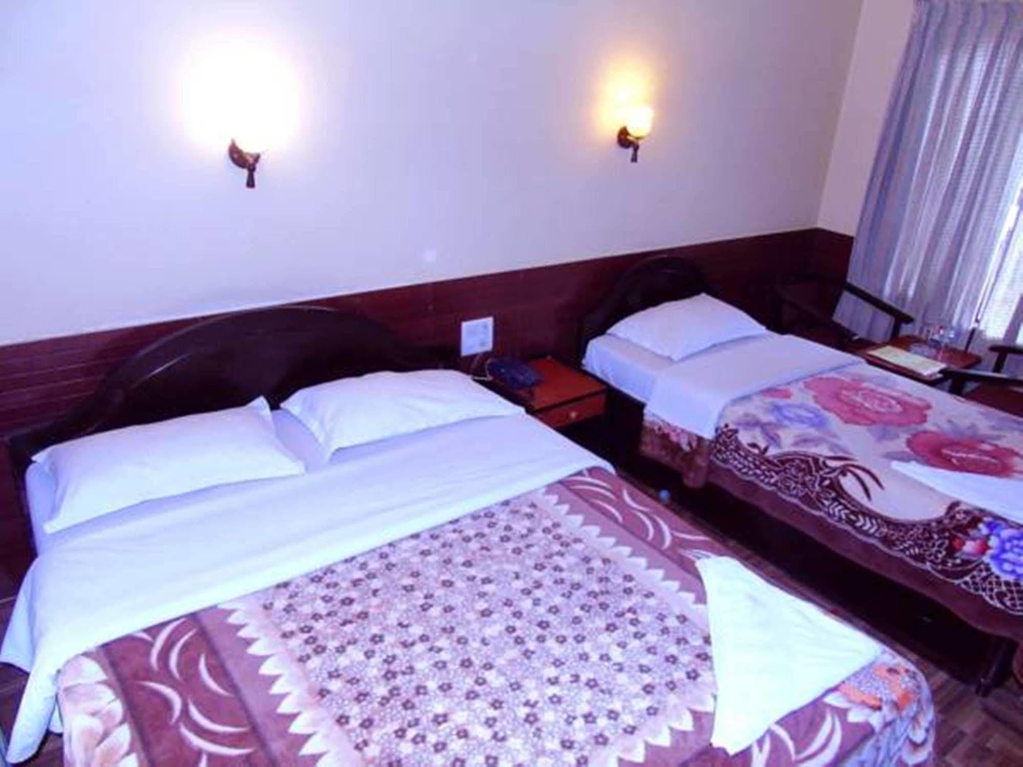 Hotel Trip Pokhara Exterior photo