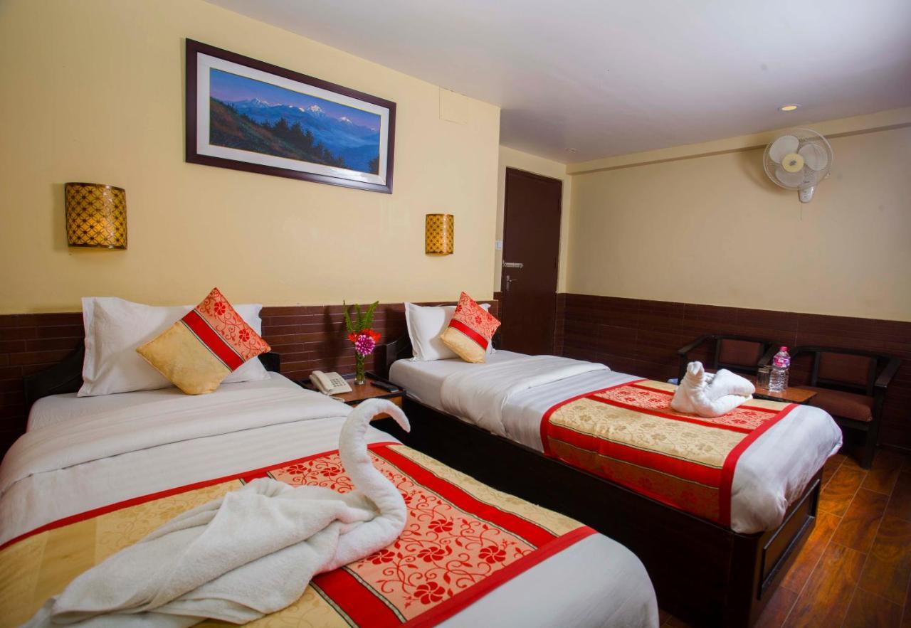 Hotel Trip Pokhara Exterior photo